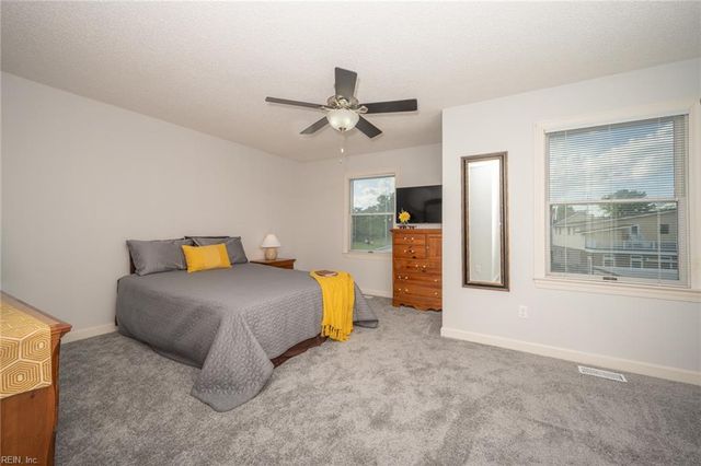 103 Continental DR # 3, Elizabeth City, NC 27909