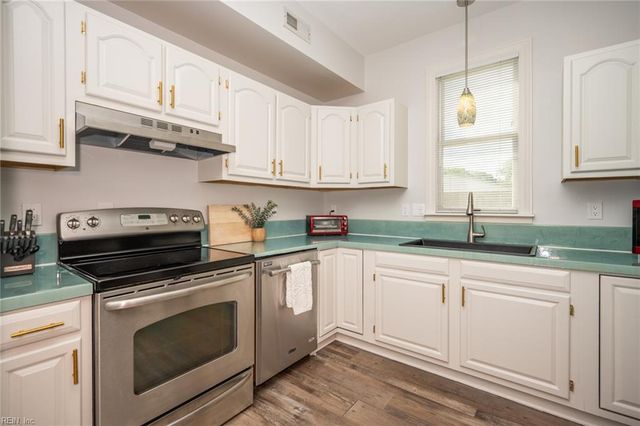 103 Continental DR # 3, Elizabeth City, NC 27909