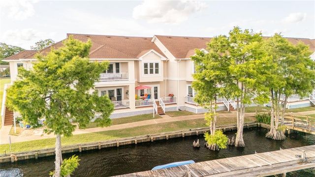 103 Continental DR # 3, Elizabeth City, NC 27909