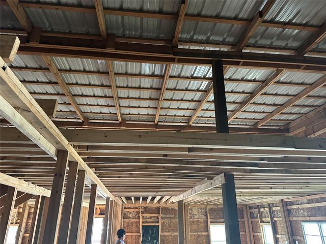 860 Wade Street, Clute, TX 77531