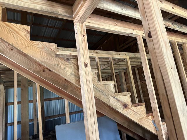 860 Wade Street, Clute, TX 77531
