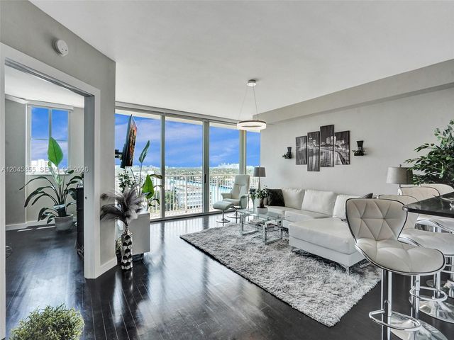 3020 NE 32nd Ave 925, Fort Lauderdale, FL 33308