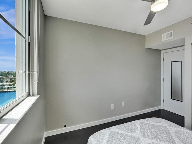 3020 NE 32nd Ave 925, Fort Lauderdale, FL 33308