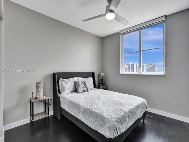 3020 NE 32nd Ave 925, Fort Lauderdale, FL 33308