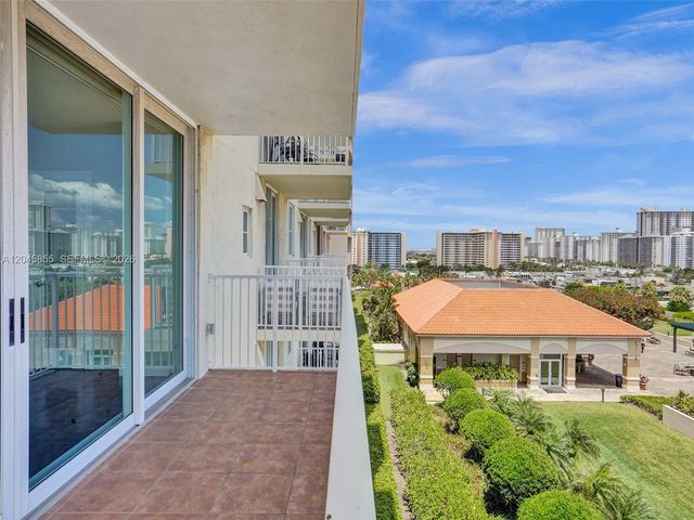 3020 NE 32nd Ave 925, Fort Lauderdale, FL 33308