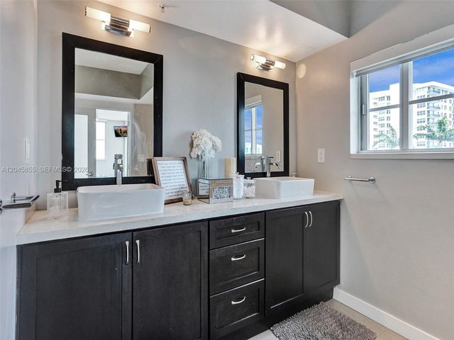3020 NE 32nd Ave 925, Fort Lauderdale, FL 33308
