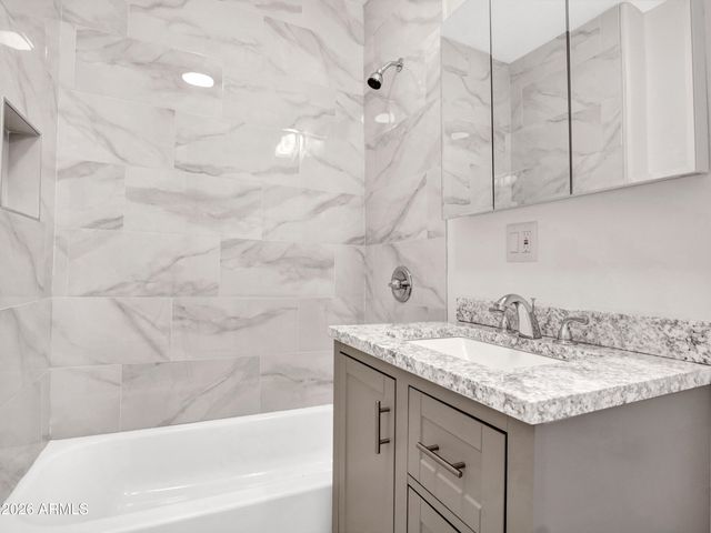 3138 W RAVINA Lane, Anthem, AZ 85086