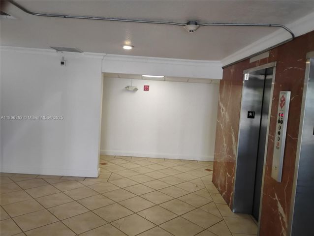 9143 SW 77th Ave B605, Miami, FL 33156