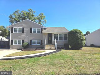 27 GOLDY DR, Gloucester City, NJ 08030
