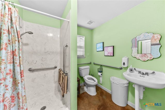 5650 Bottoms Road, Temple, TX 76501