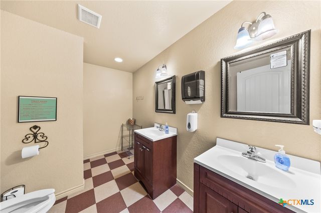 5650 Bottoms Road, Temple, TX 76501