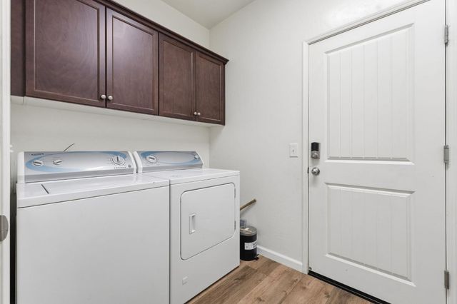 1292 Monterey Avenue, Hanford, CA 93230