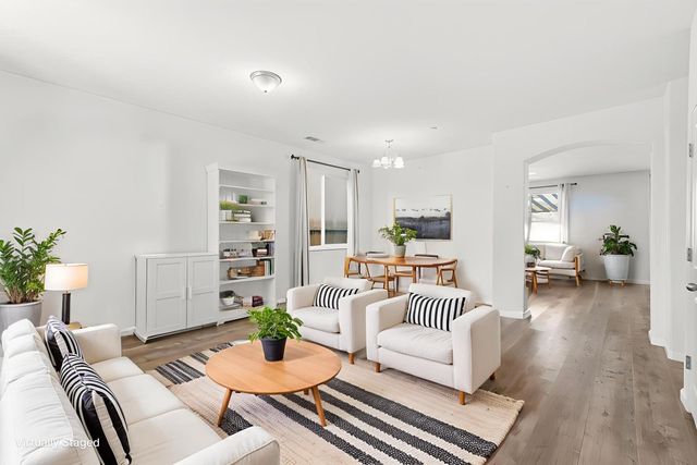 1292 Monterey Avenue, Hanford, CA 93230