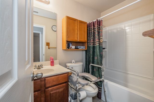 2300 Horseback Trail, Fort Worth, TX 76177