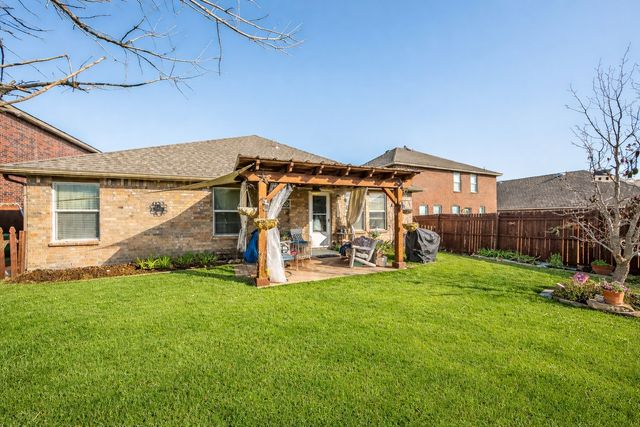 2300 Horseback Trail, Fort Worth, TX 76177