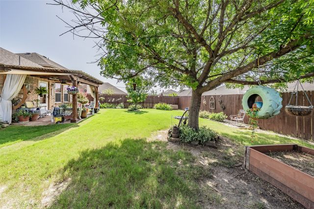 2300 Horseback Trail, Fort Worth, TX 76177