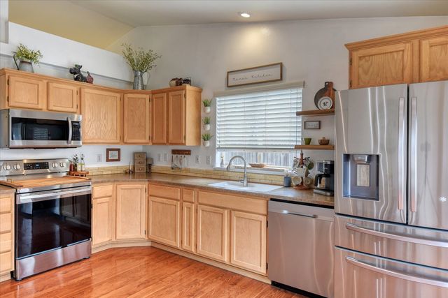 1913 N Harmony Ln, Spokane Valley, WA 99016