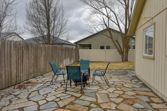 1913 N Harmony Ln, Spokane Valley, WA 99016