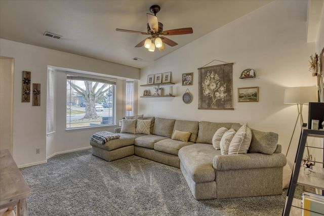 1913 N Harmony Ln, Spokane Valley, WA 99016