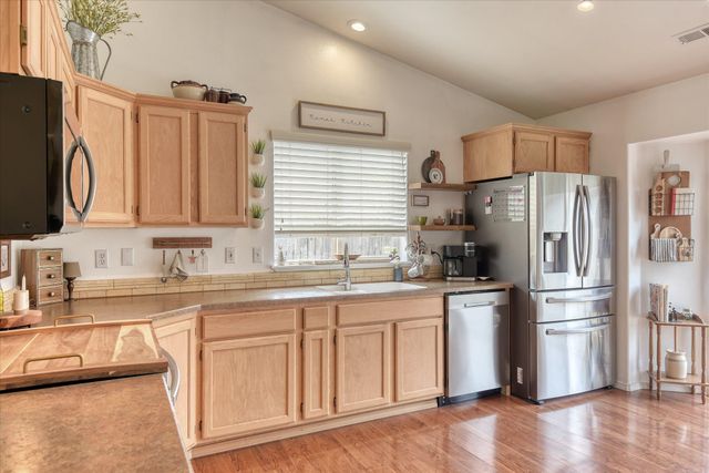 1913 N Harmony Ln, Spokane Valley, WA 99016