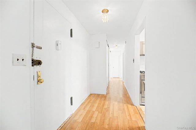 3130 Irwin Avenue 4B, Bronx, NY 10463
