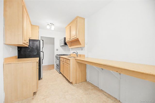 3130 Irwin Avenue 4B, Bronx, NY 10463