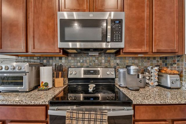 504 AFFIRMED WAY, Davenport, FL 33837