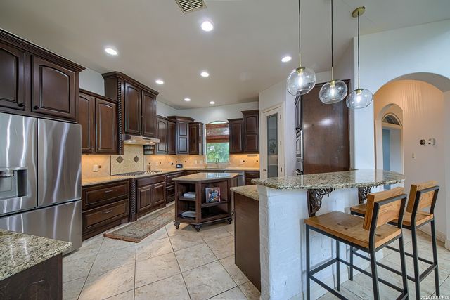 1935 Cambria, San Antonio, TX 78258