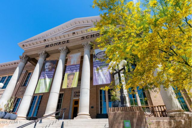 2432 E WILLETTA Street A, Phoenix, AZ 85008