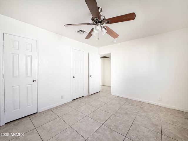 2432 E WILLETTA Street A, Phoenix, AZ 85008