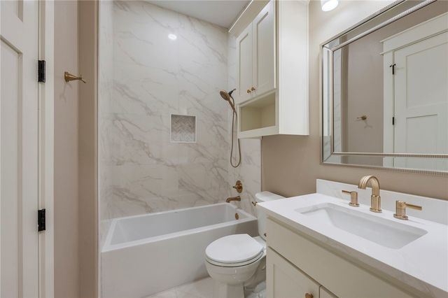 4717 Legendary Drive, College Station, TX 77845