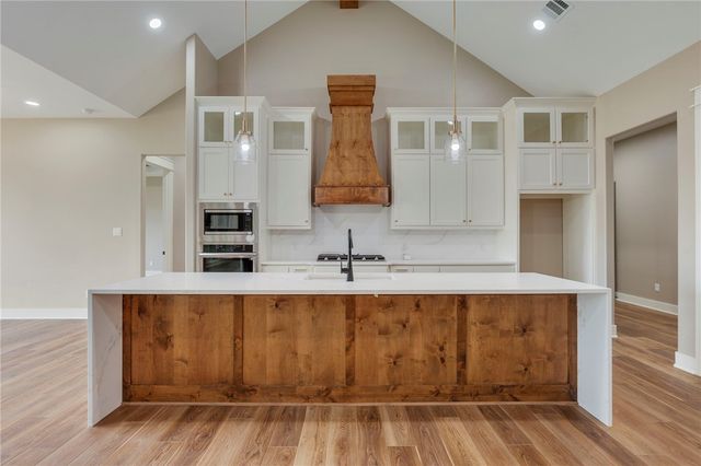 4717 Legendary Drive, College Station, TX 77845