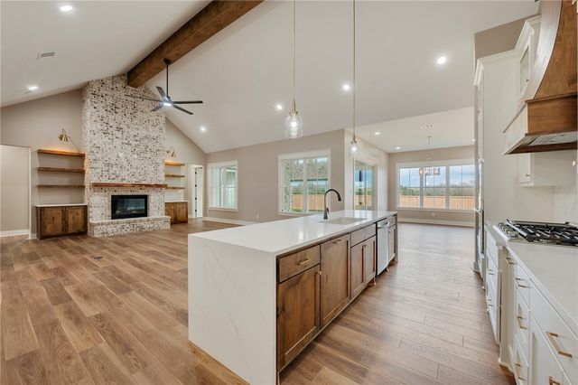 4717 Legendary Drive, College Station, TX 77845