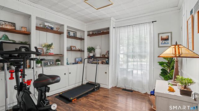 81 Trails End Road, Weston, CT 06883