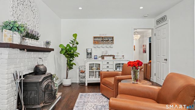 81 Trails End Road, Weston, CT 06883