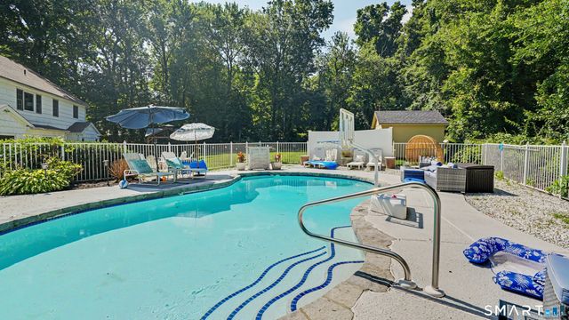 81 Trails End Road, Weston, CT 06883