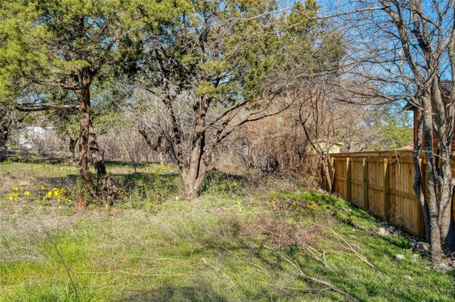 10509 W Lakeview DR, Jonestown, TX 78645