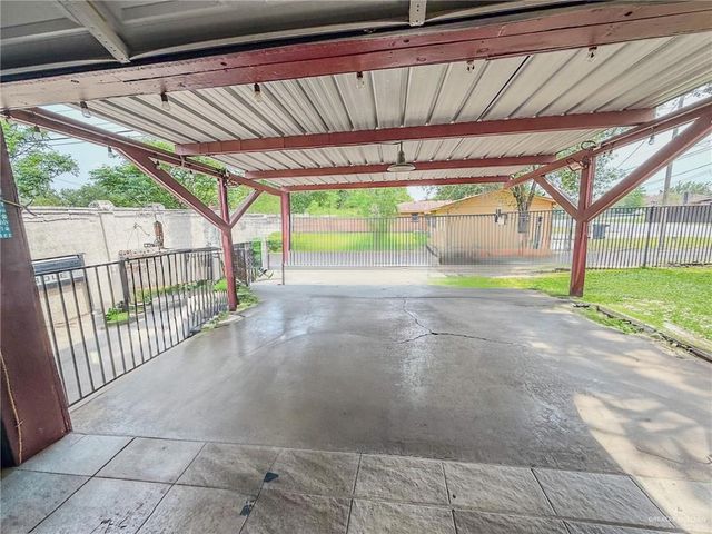 1712 N 1st Street, Mcallen, TX 78501