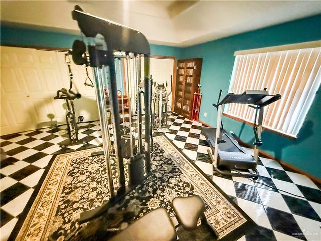 1712 N 1st Street, Mcallen, TX 78501