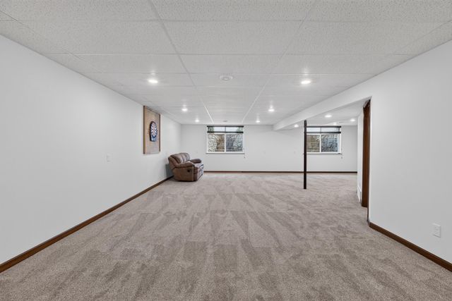 2803 Pendleton Drive, Cedar Falls, IA 50613