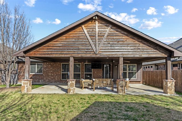 209 Kelvington Drive, Anna, TX 75409