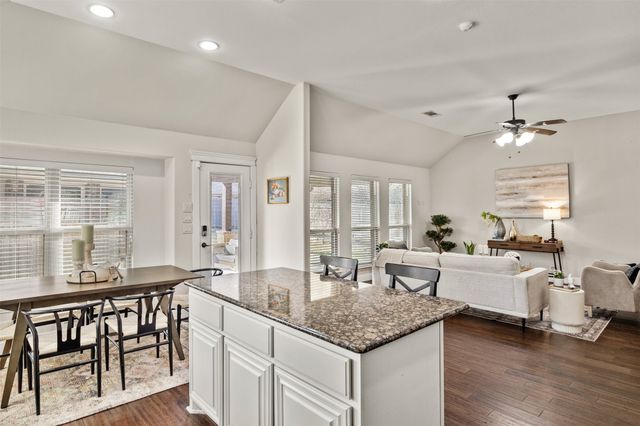 209 Kelvington Drive, Anna, TX 75409