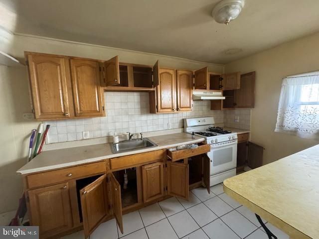 149 BLACKBURN AVE, Lansdowne, PA 19050