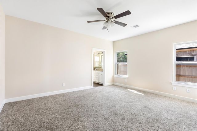 426 Pebble Drive, Dayton, TX 77535