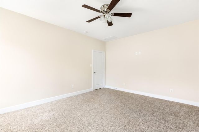 426 Pebble Drive, Dayton, TX 77535