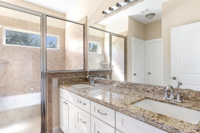 426 Pebble Drive, Dayton, TX 77535