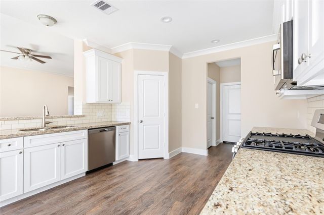 426 Pebble Drive, Dayton, TX 77535