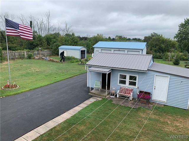 5986 Ridge Road, Lockport Town, NY 14094