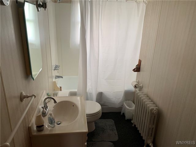 5986 Ridge Road, Lockport Town, NY 14094