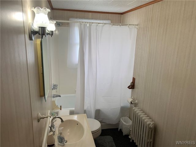 5986 Ridge Road, Lockport Town, NY 14094